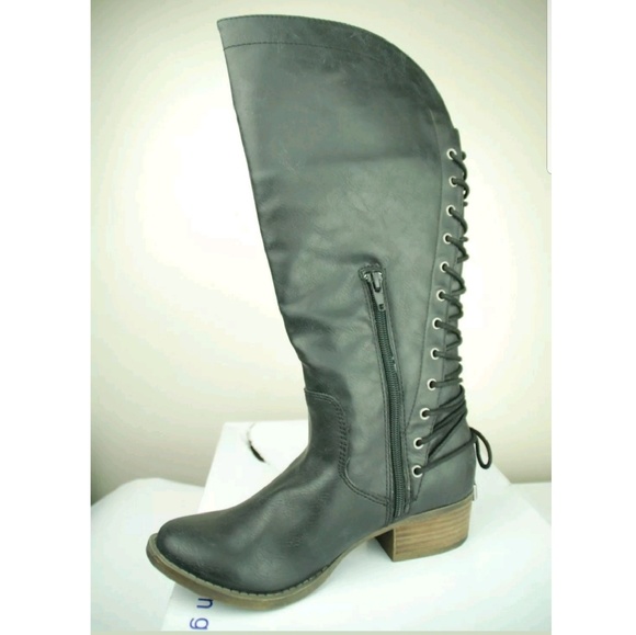 Madden Girl Derailer Black Boots - Picture 4 of 4